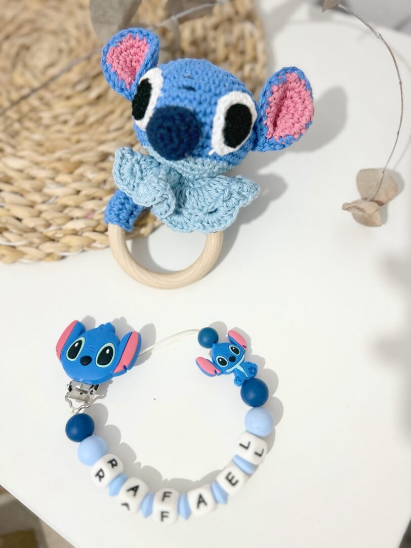 Mordedor Sonajero & Chupetero Stitch