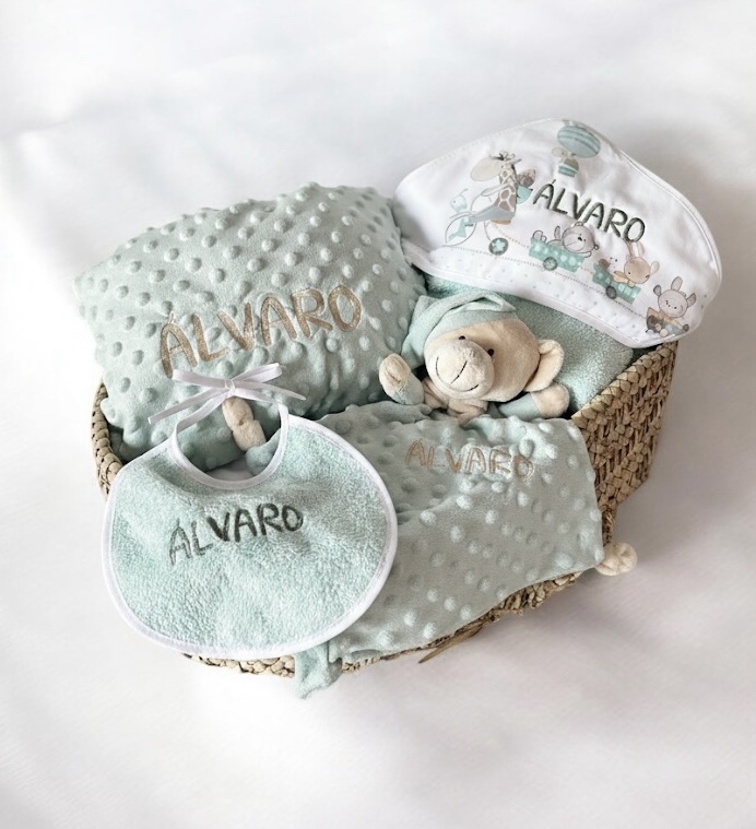 Pack capa de baño, babero, manta y Dou Dou animales turquesa