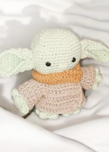 Amigurumi Baby Yoda