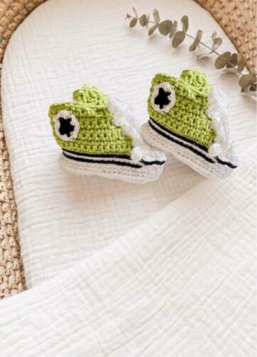 Patucos estilo Converse verde